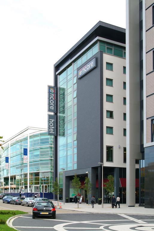 Ramada Encore Milton Keynes Exteriör bild